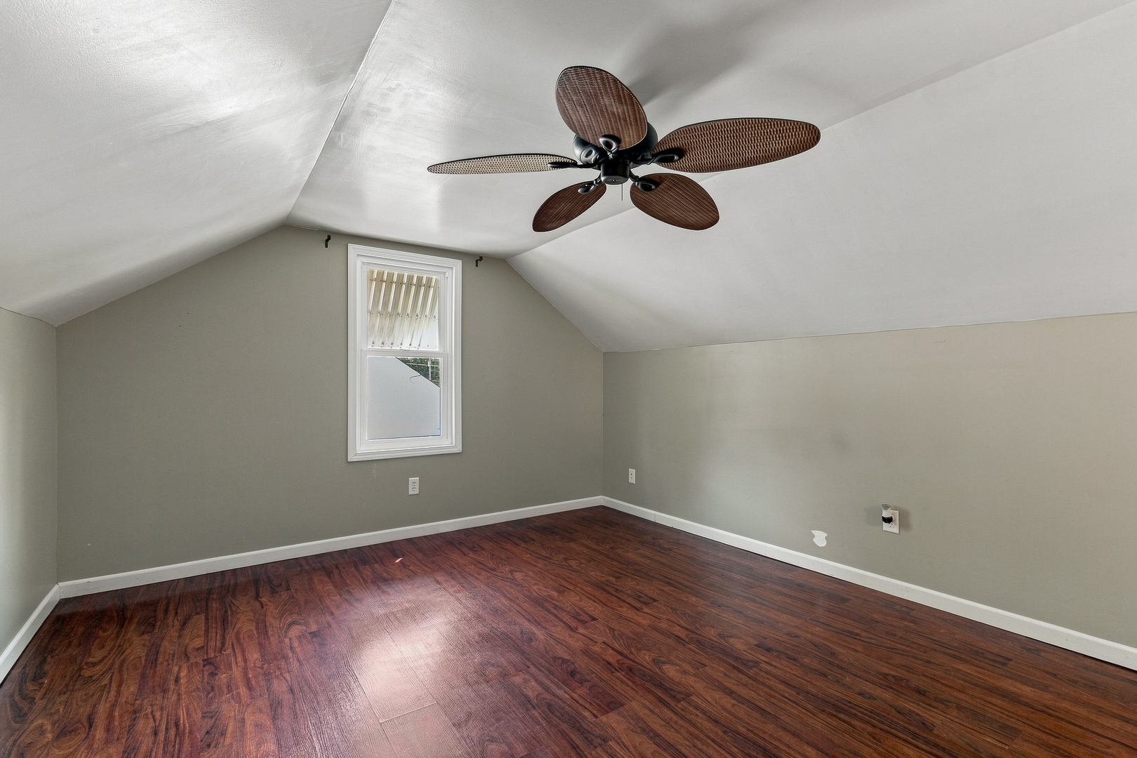 2026 46th Street Property Photo 27