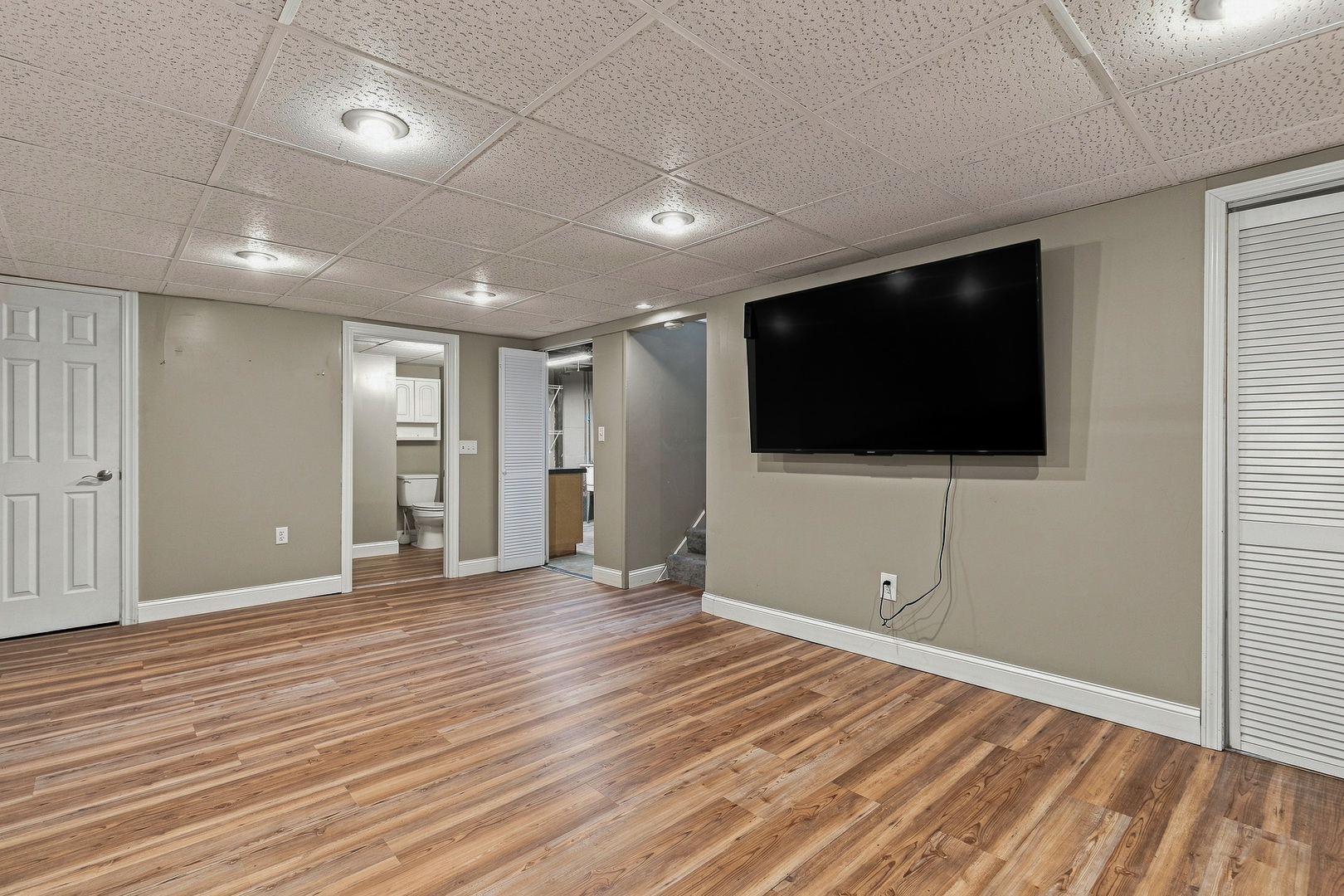 2026 46th Street Property Photo 31