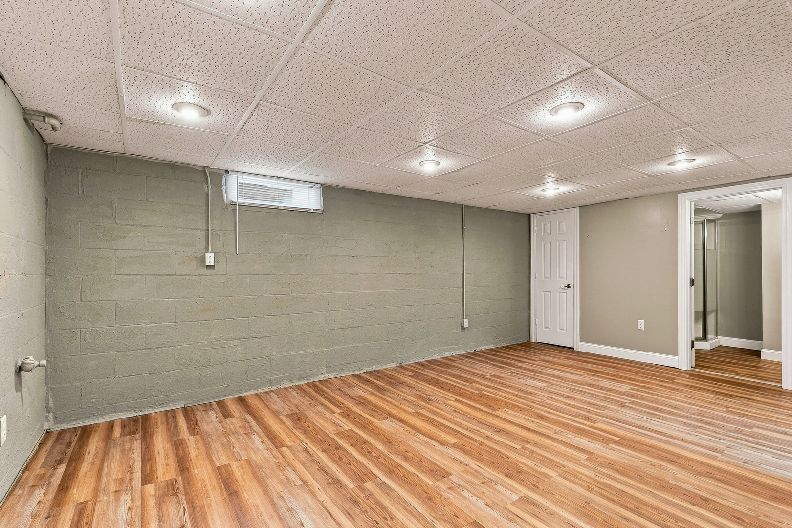 2026 46th Street Property Photo 32