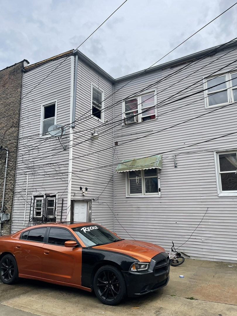 1801 W 51st Street Property Photo 14