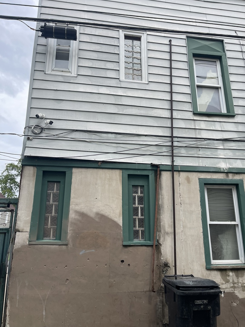 1801 W 51st Street Property Photo 17