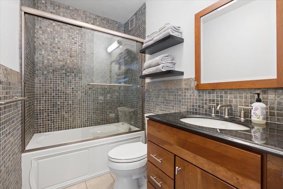 1325 N State Parkway 12e Property Photo 26