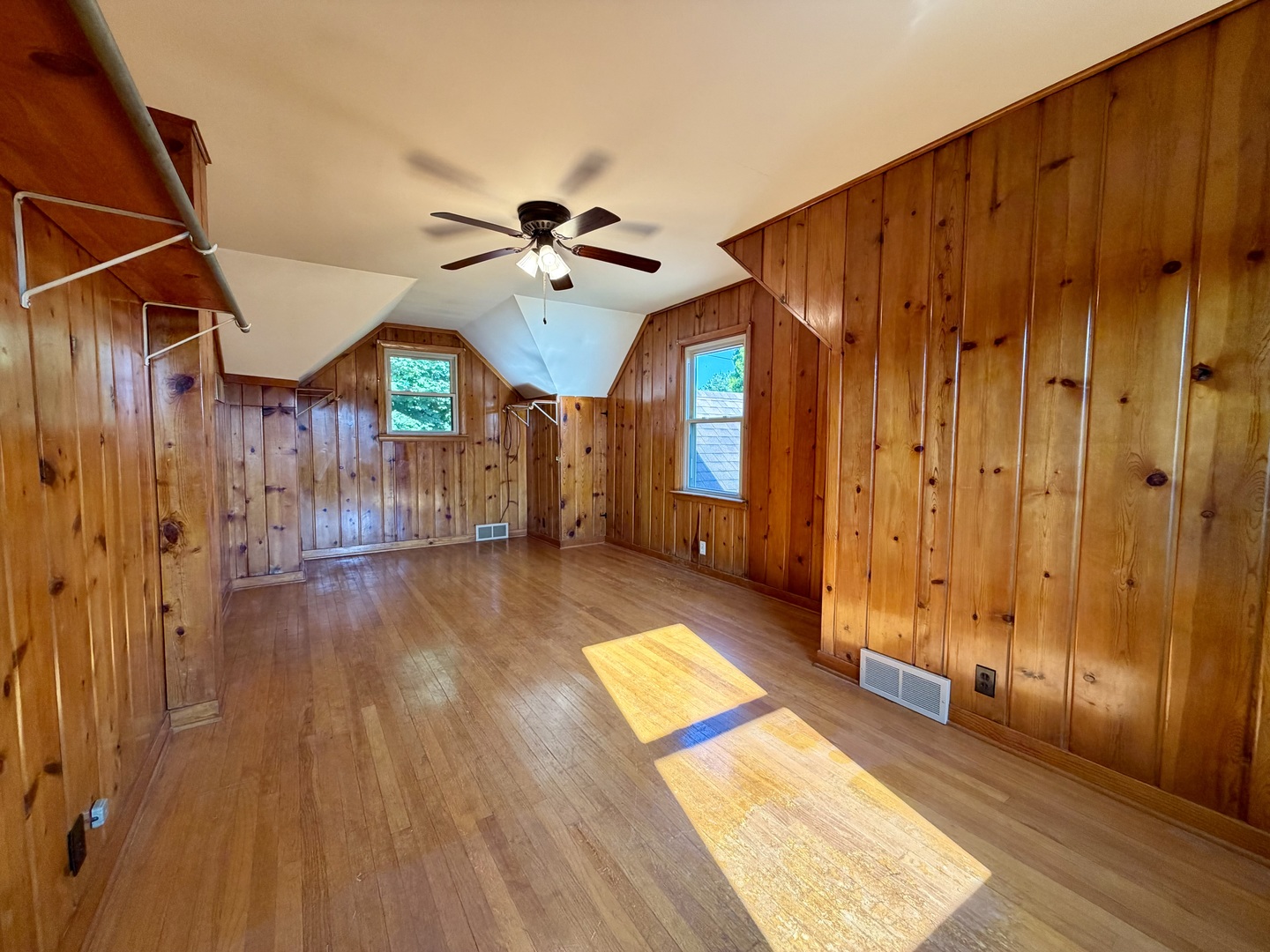 223 Ruth Place Property Photo 16