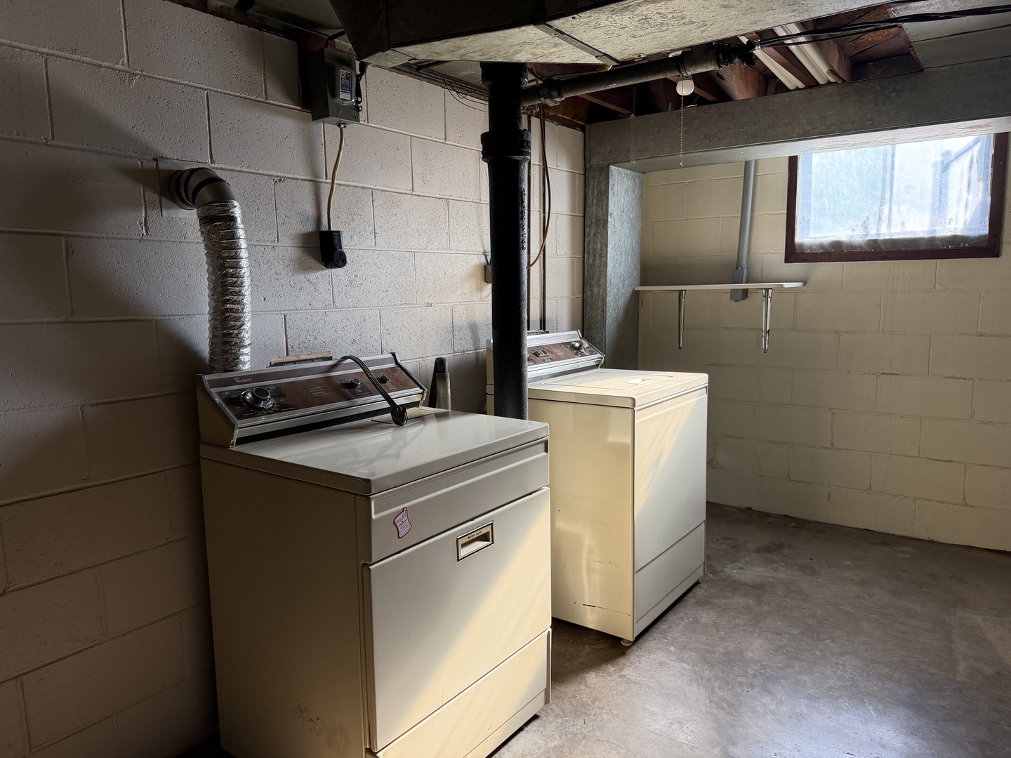 223 Ruth Place Property Photo 24