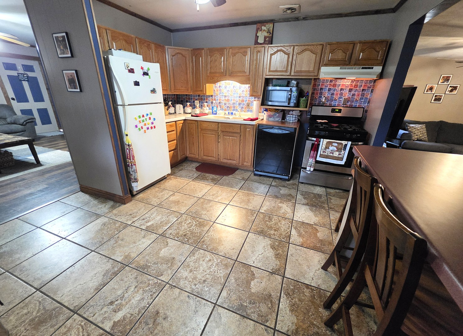 808 Tomahawk Drive Property Photo 2