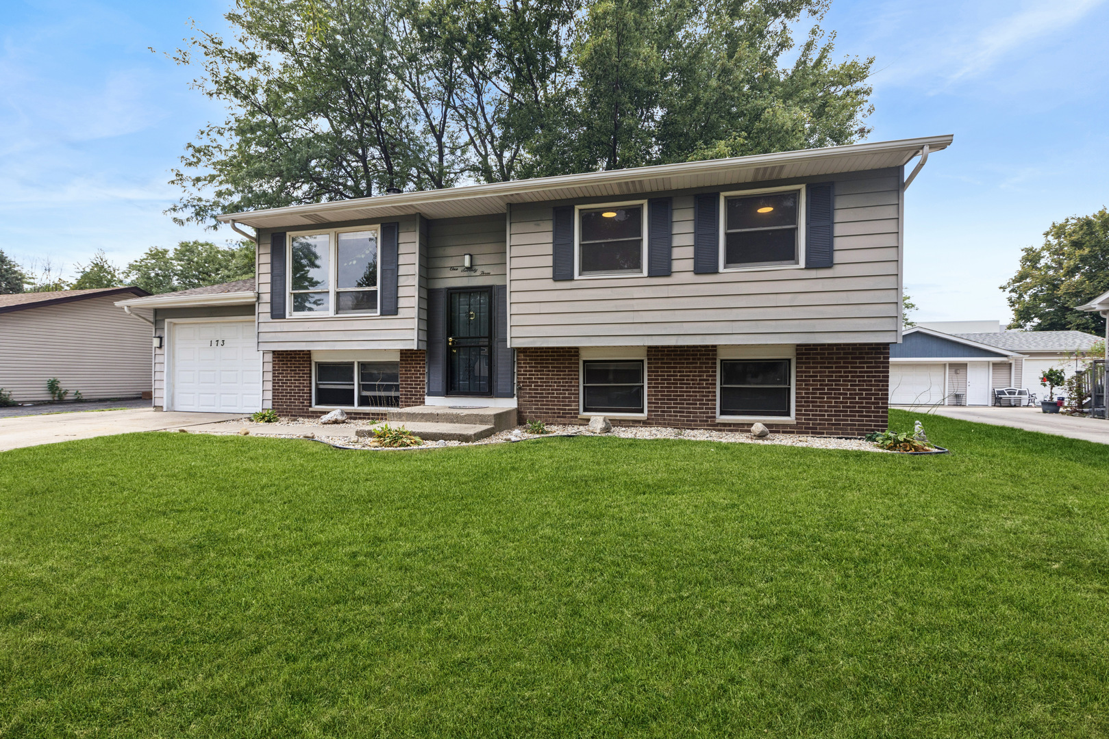 173 Plainview Drive Property Photo 1