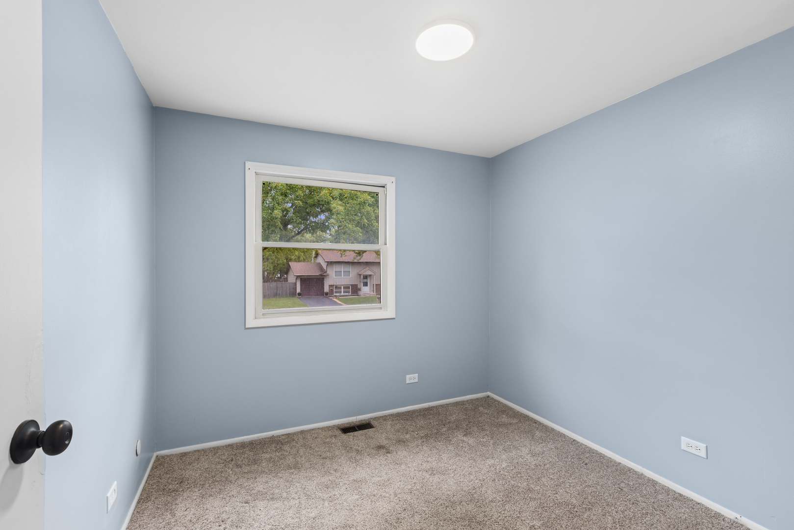 173 Plainview Drive Property Photo 12