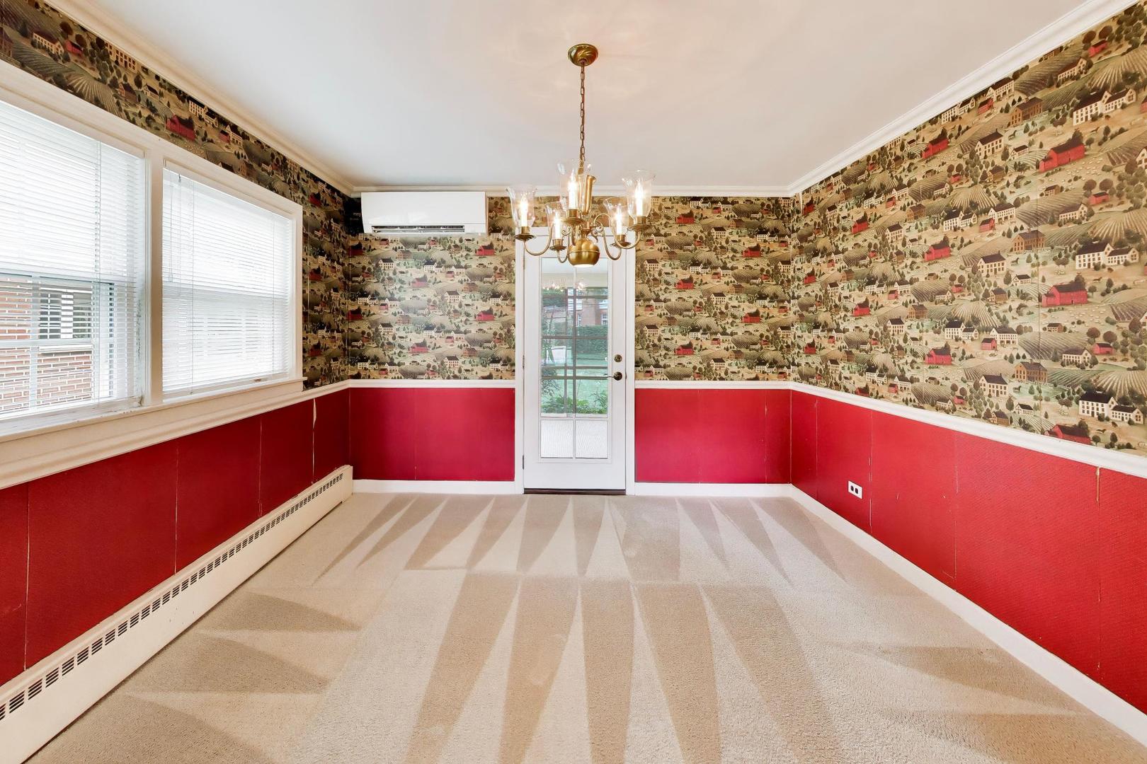 412 S Banbury Road Property Photo 8