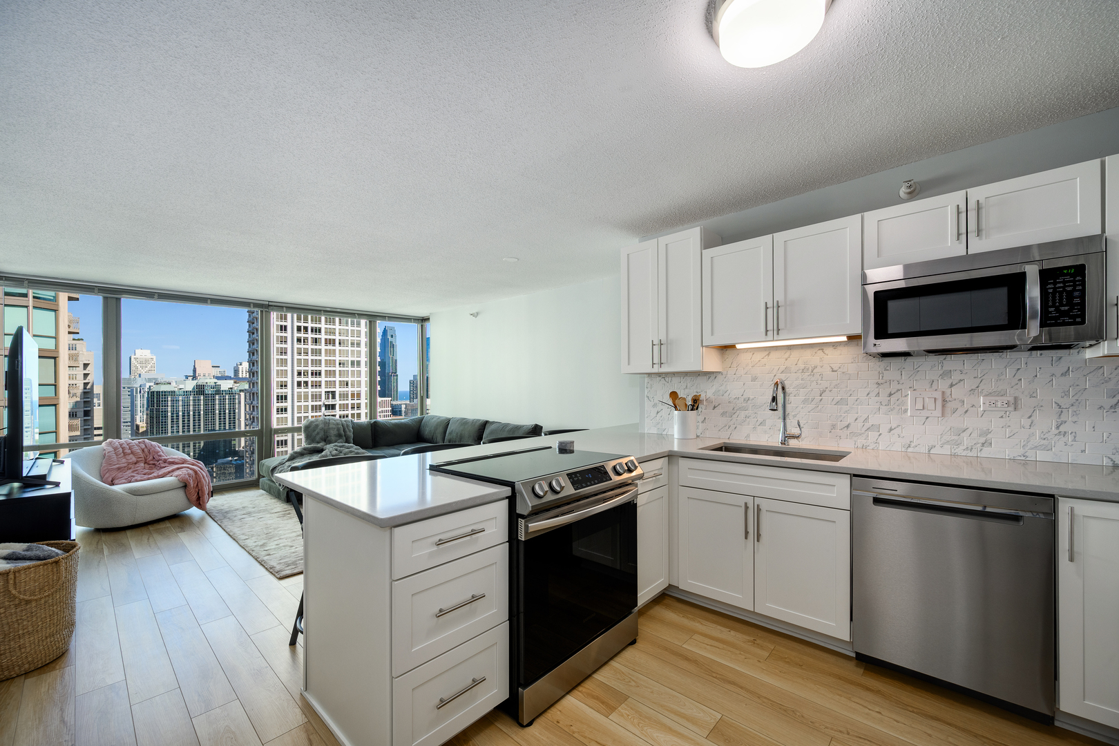 12742723 Property Photo 5