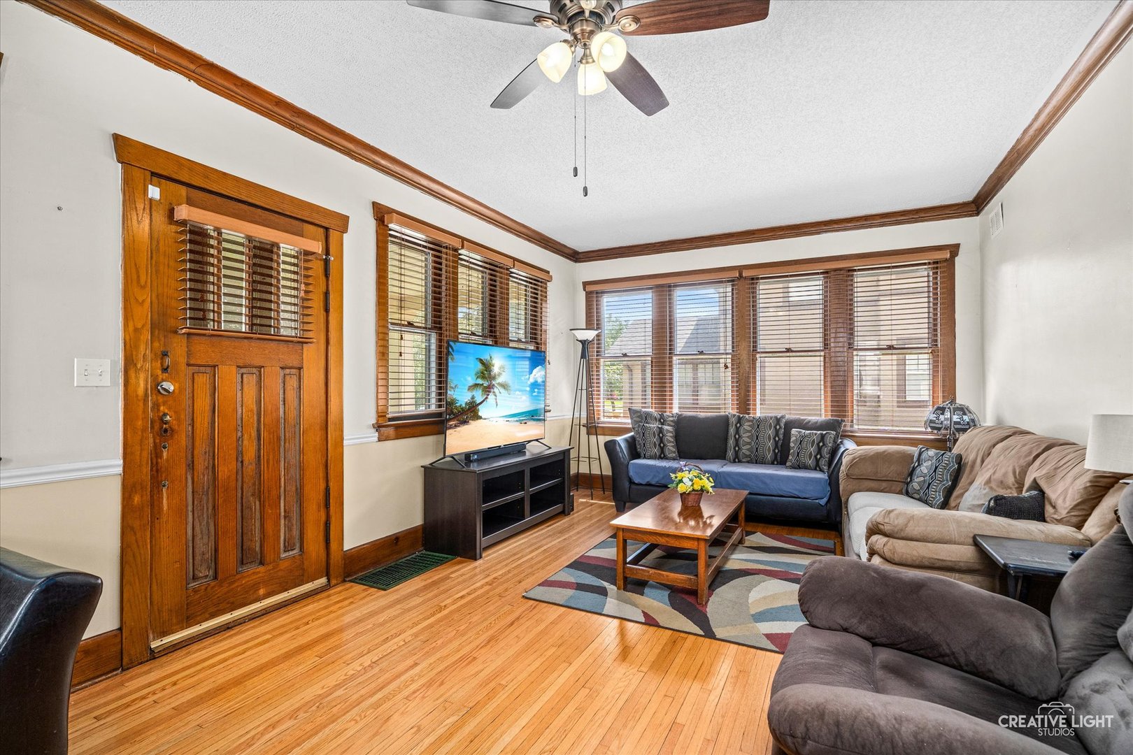 450 Arlington Avenue Property Photo 6