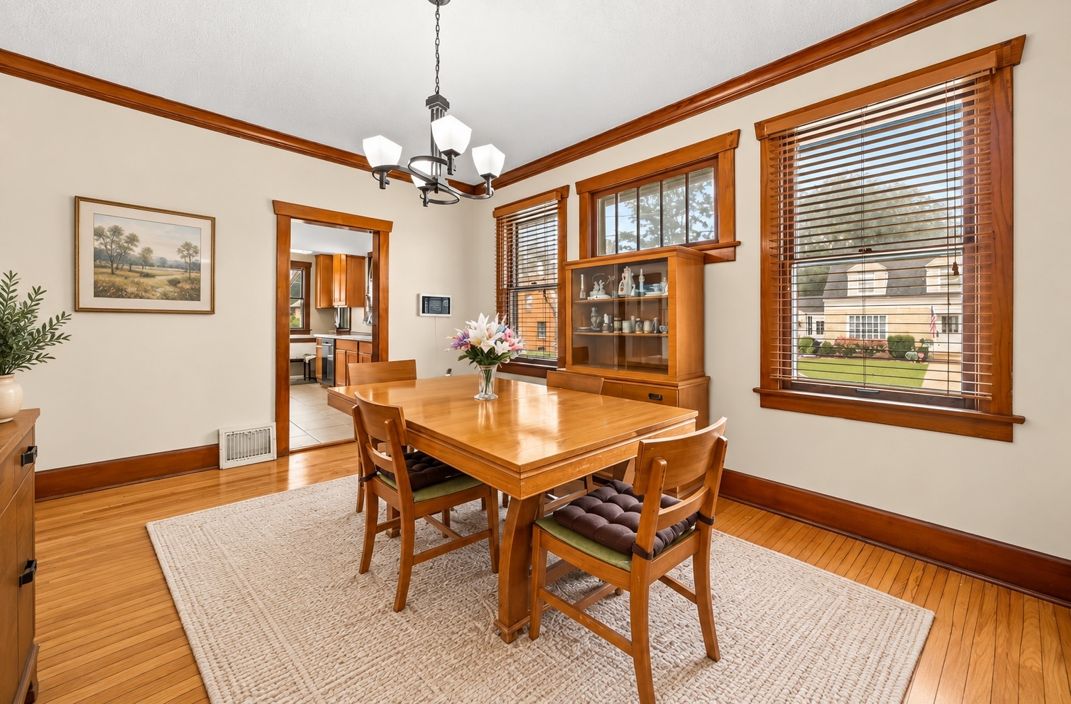 450 Arlington Avenue Property Photo 8