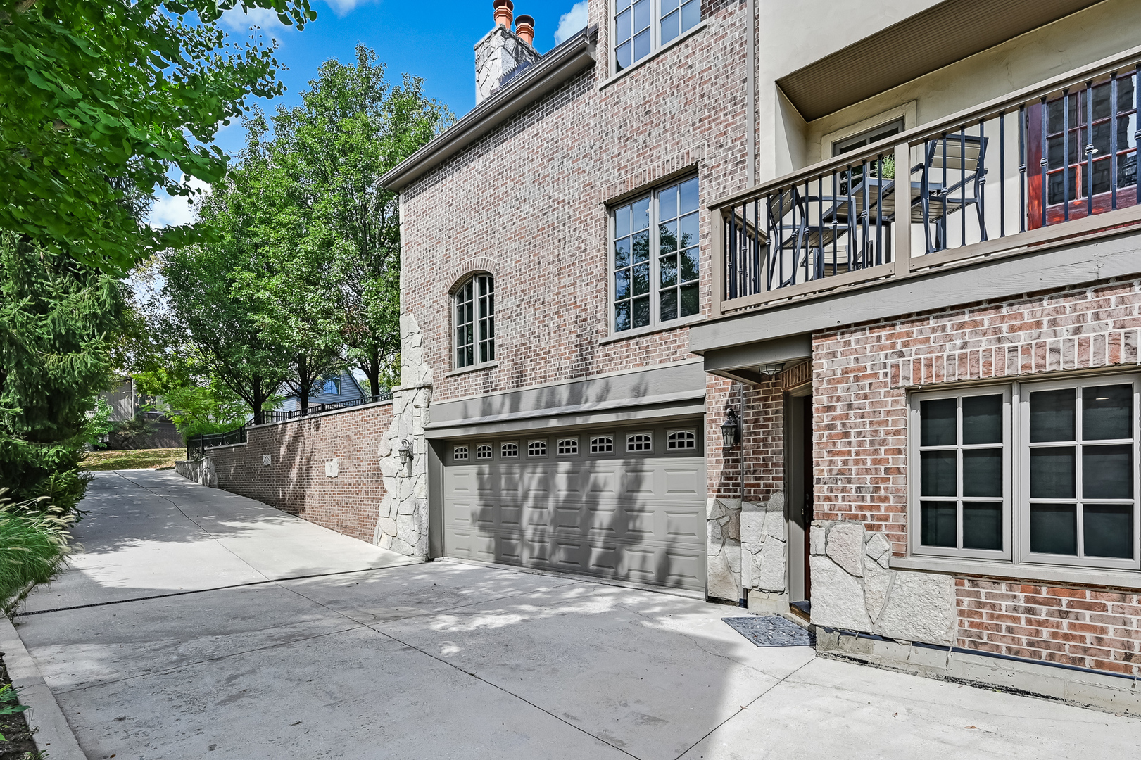 121 S Stough Street Property Photo 41