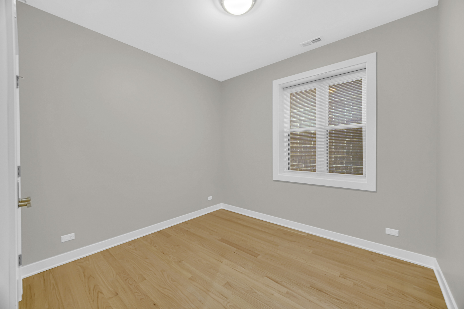 3225 S Halsted Street 3 Property Photo 18