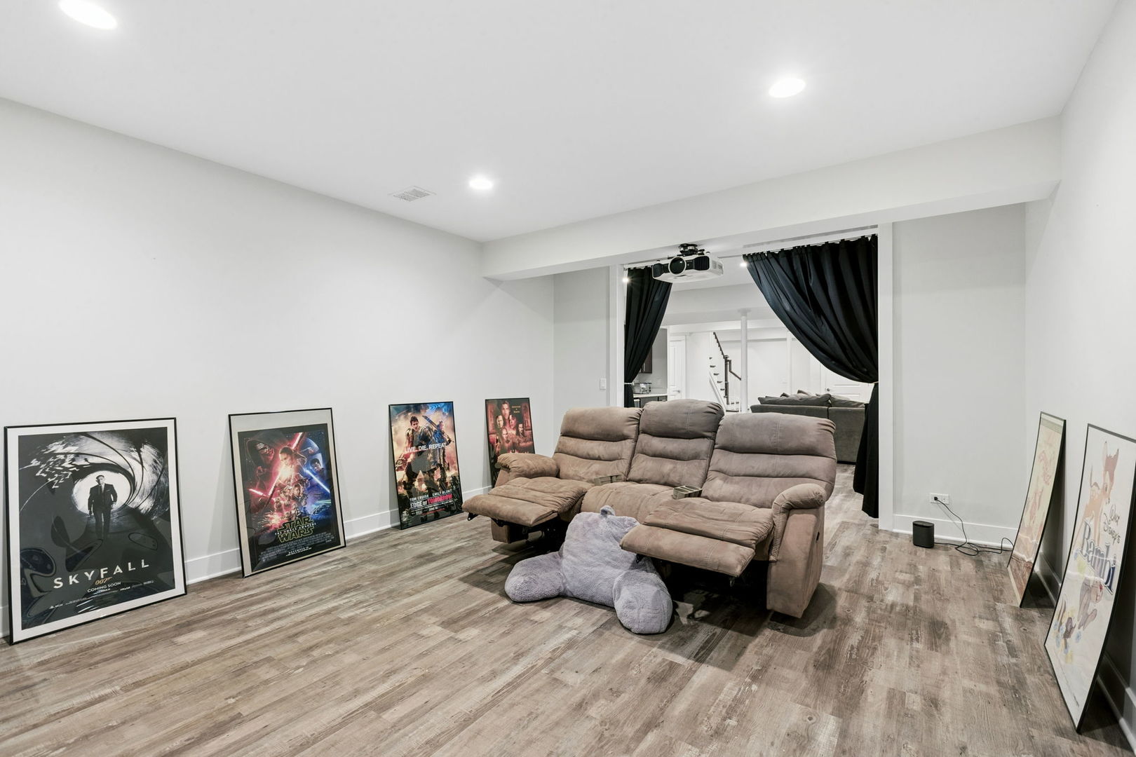 2412 Noyes Street Property Photo 43