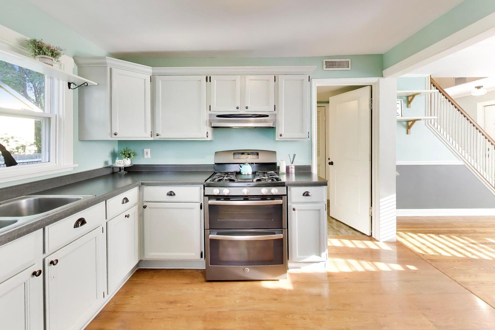402 Park Street Property Photo 17