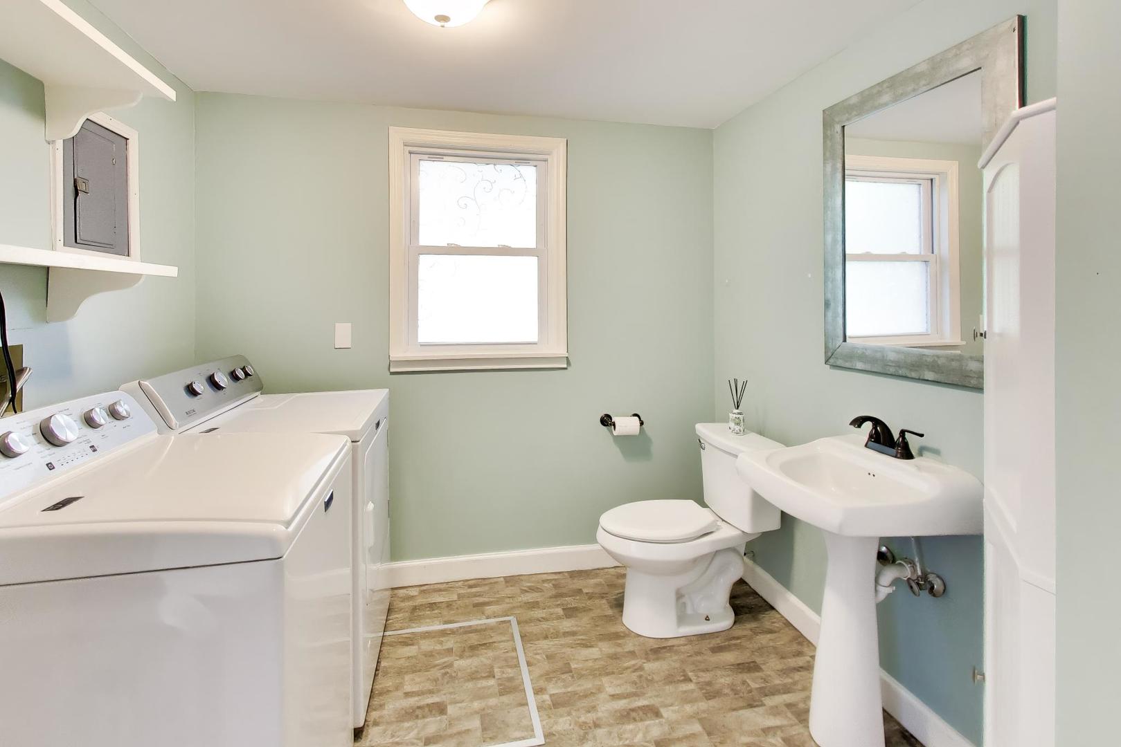 402 Park Street Property Photo 18