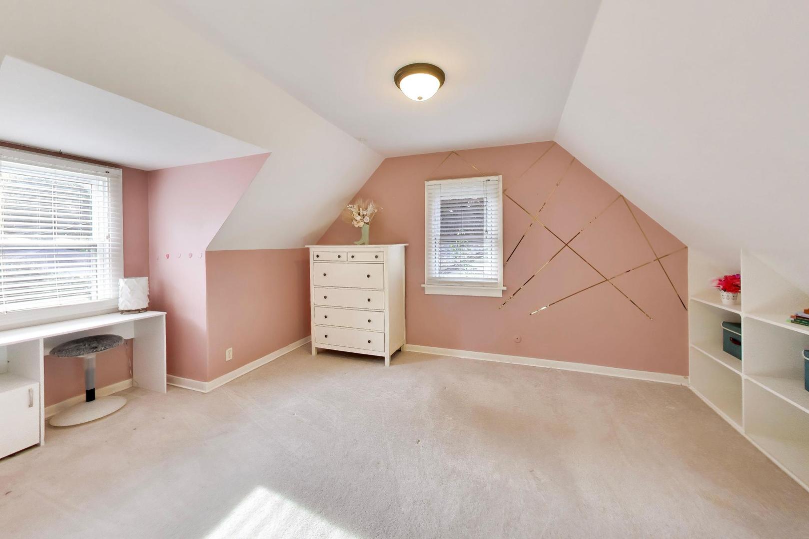 402 Park Street Property Photo 26
