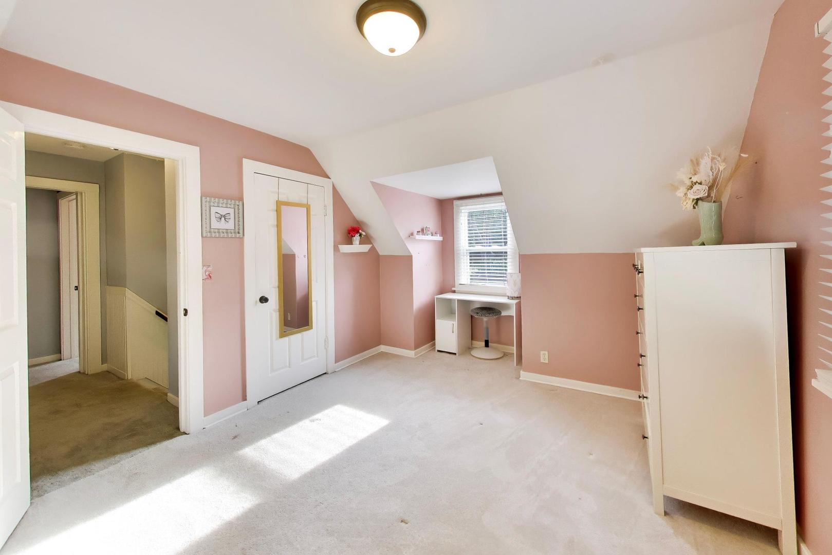 402 Park Street Property Photo 27