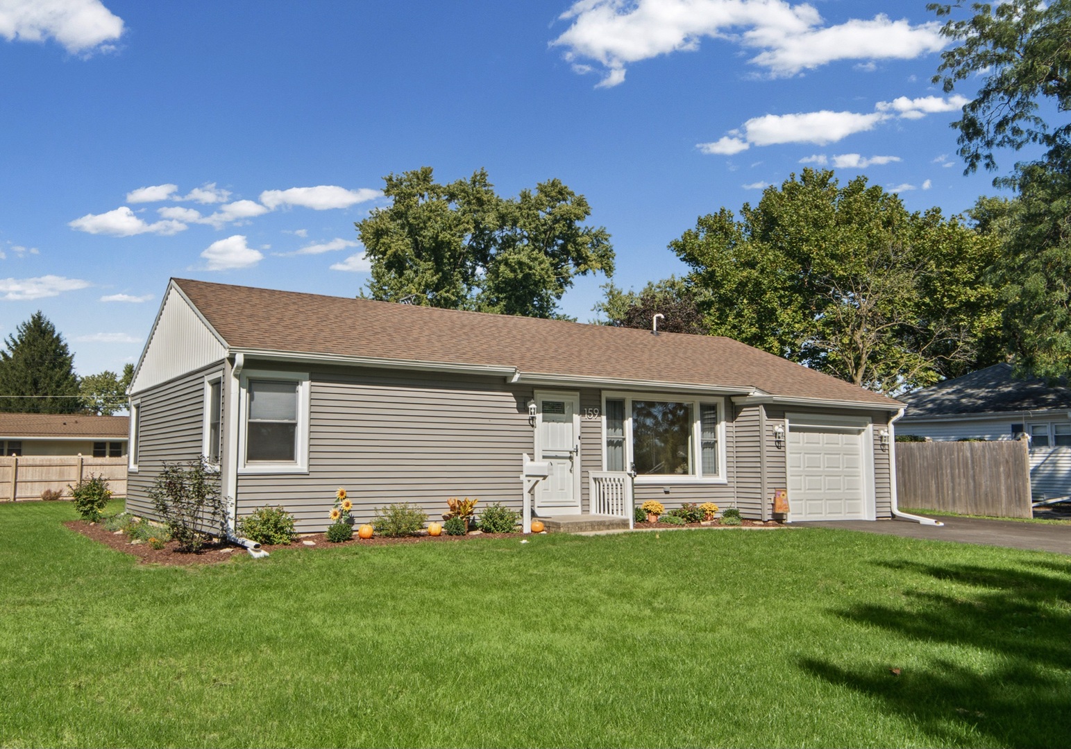 159 Oakview Drive Property Photo 1