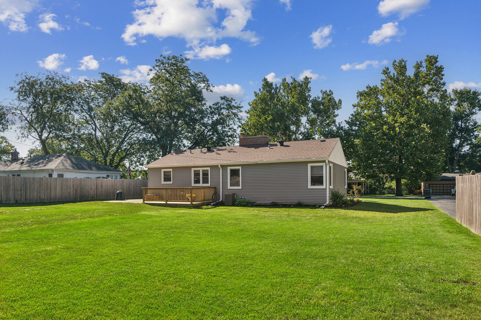 159 Oakview Drive Property Photo 27