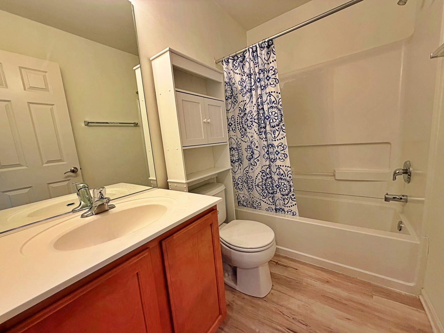 2438 Anna Way Property Photo 14
