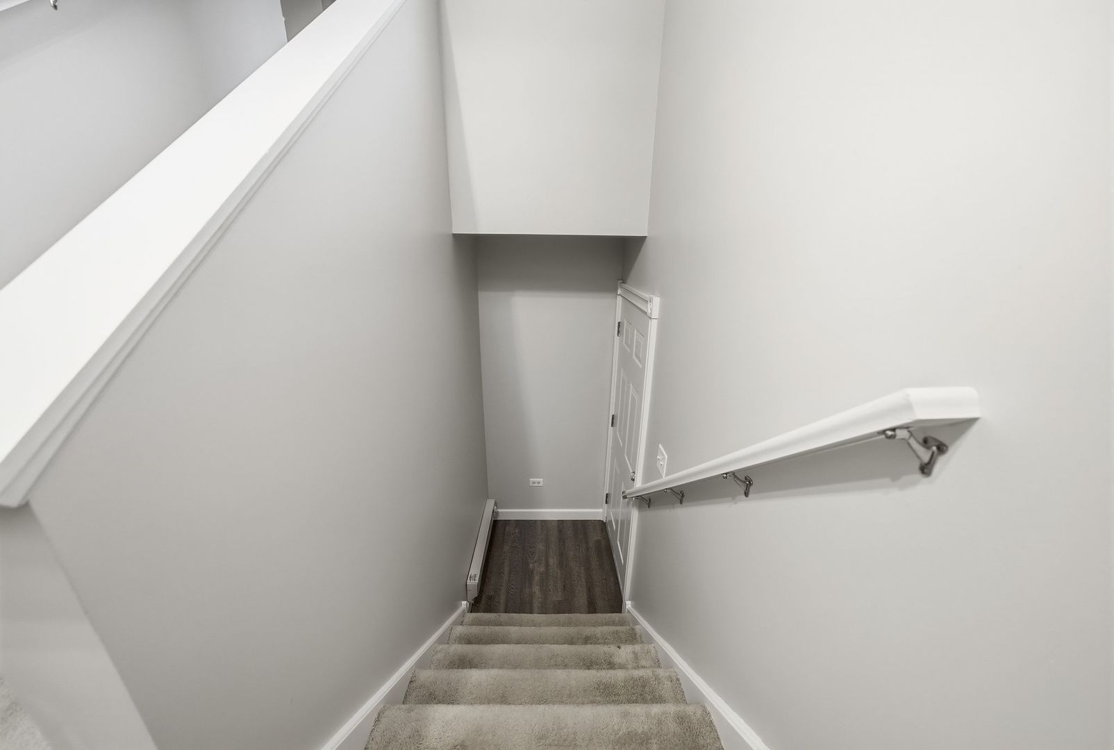 125 Silverstone Drive 125 Property Photo 3