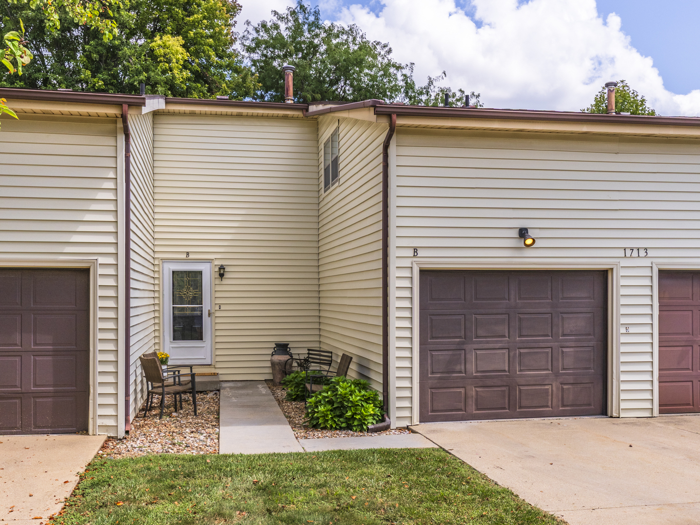 1713 King Drive B Property Photo 1