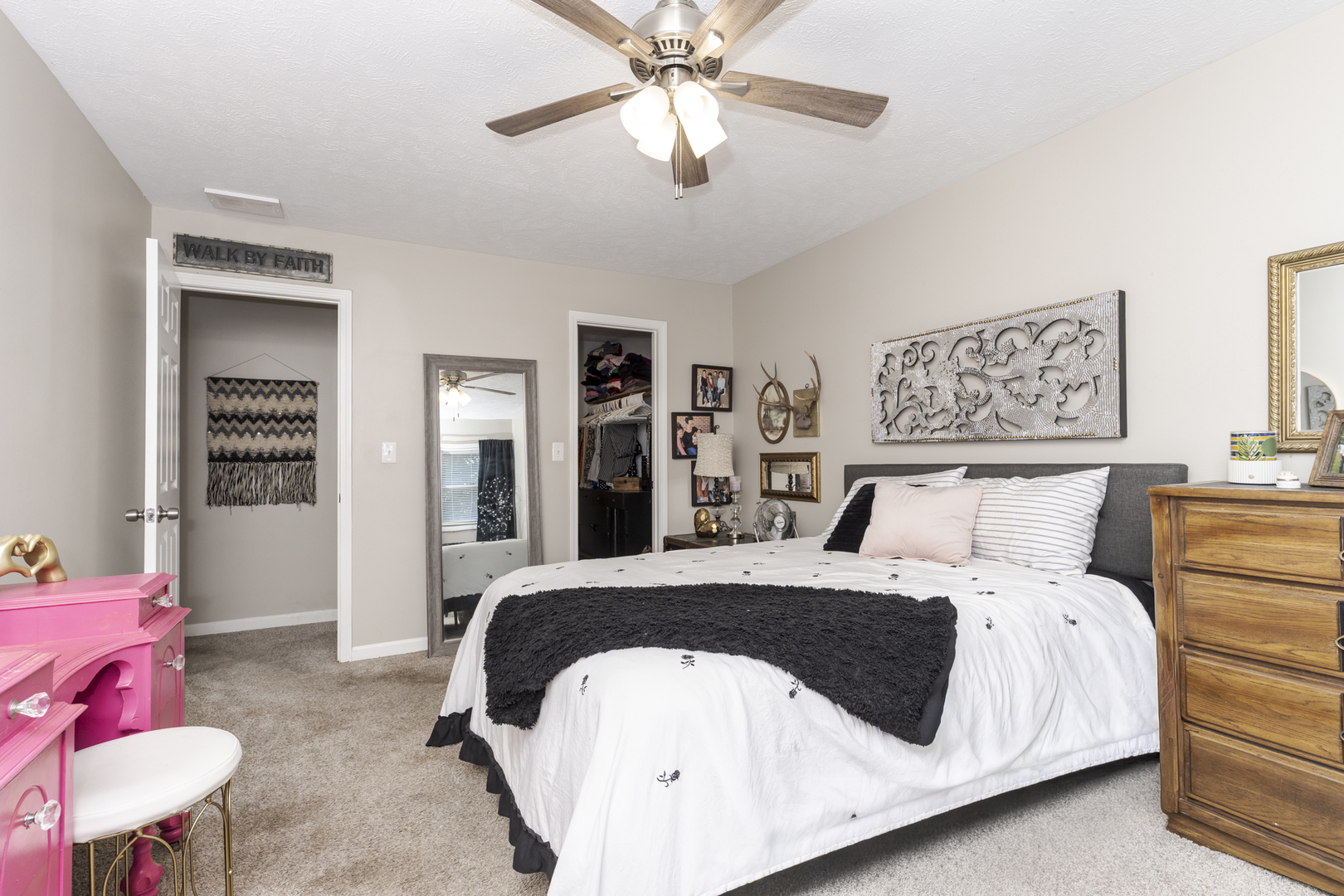 1713 King Drive B Property Photo 15