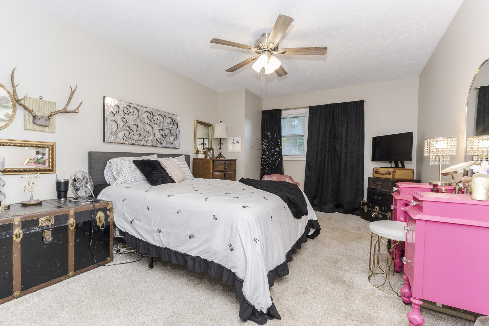 1713 King Drive B Property Photo 17