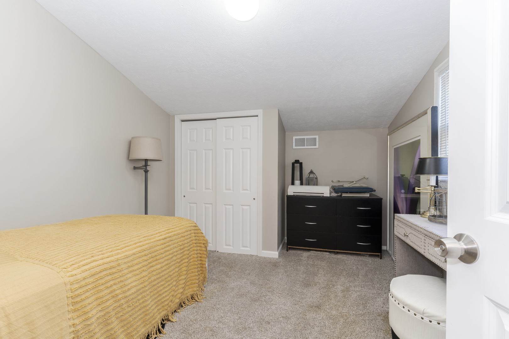 1713 King Drive B Property Photo 22