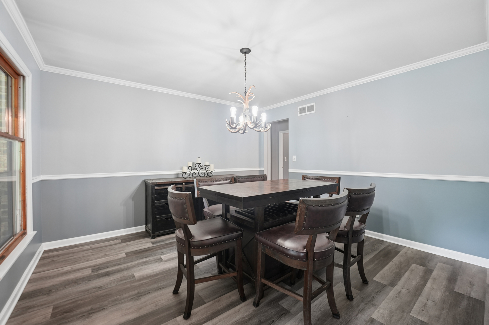 3202 Springbrook Road Property Photo 6