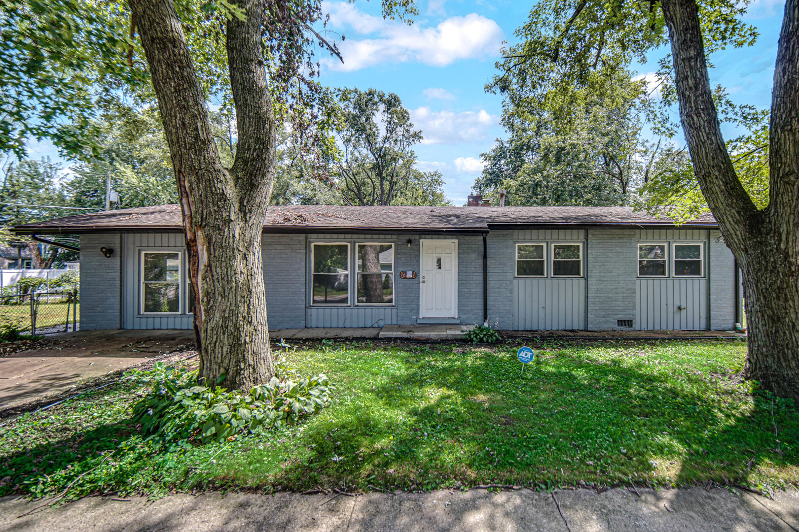 16801 Head Avenue Property Photo 1