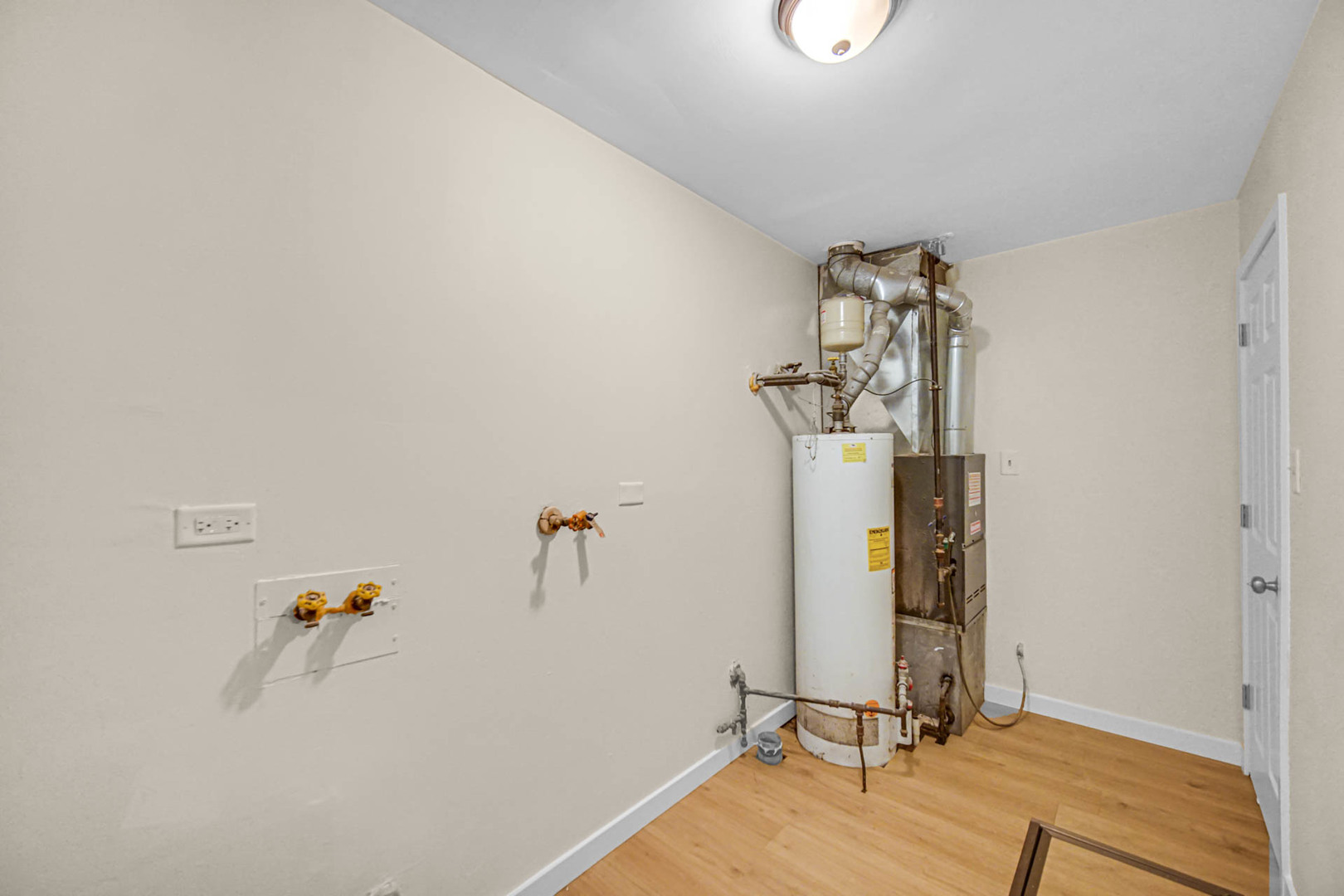 16801 Head Avenue Property Photo 22