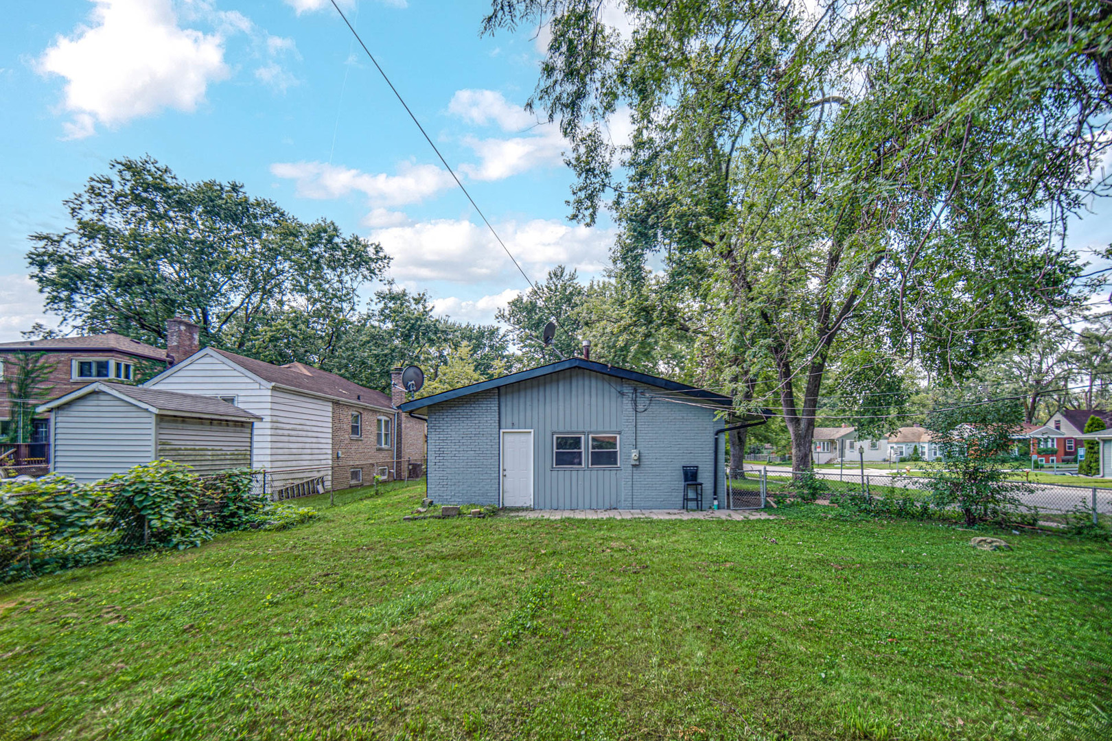 16801 Head Avenue Property Photo 24