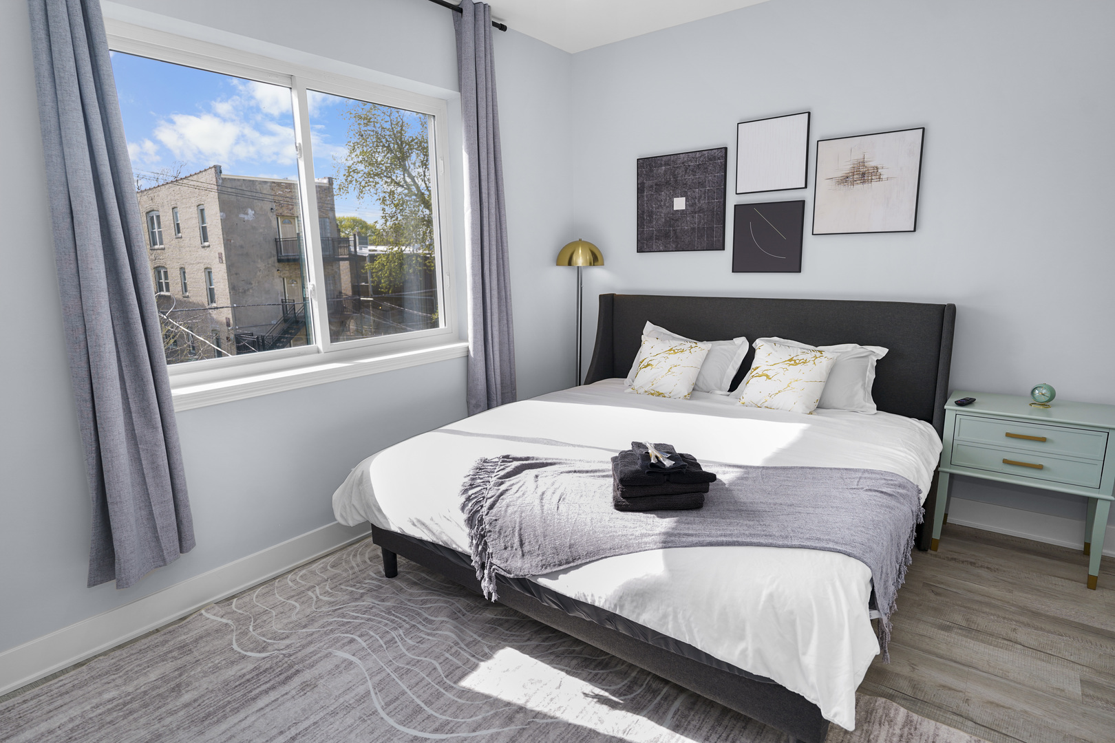 1358 S Fairfield Avenue 3 Property Photo 15