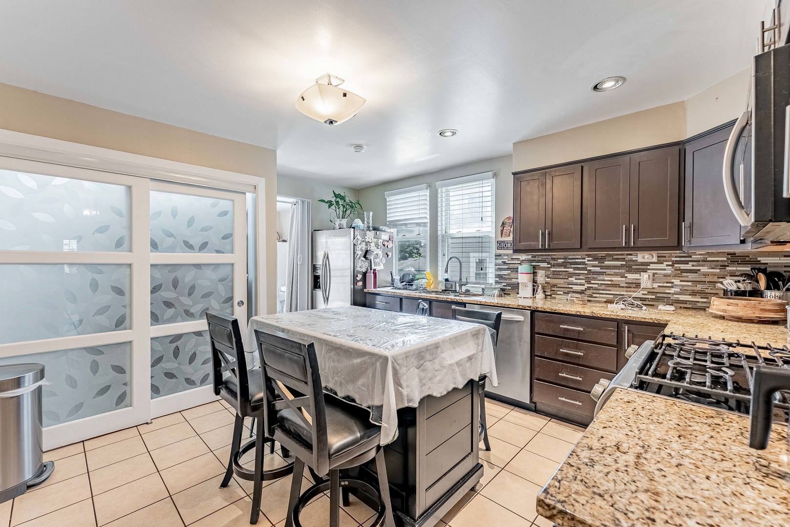 1513 Clarence Avenue Property Photo 16