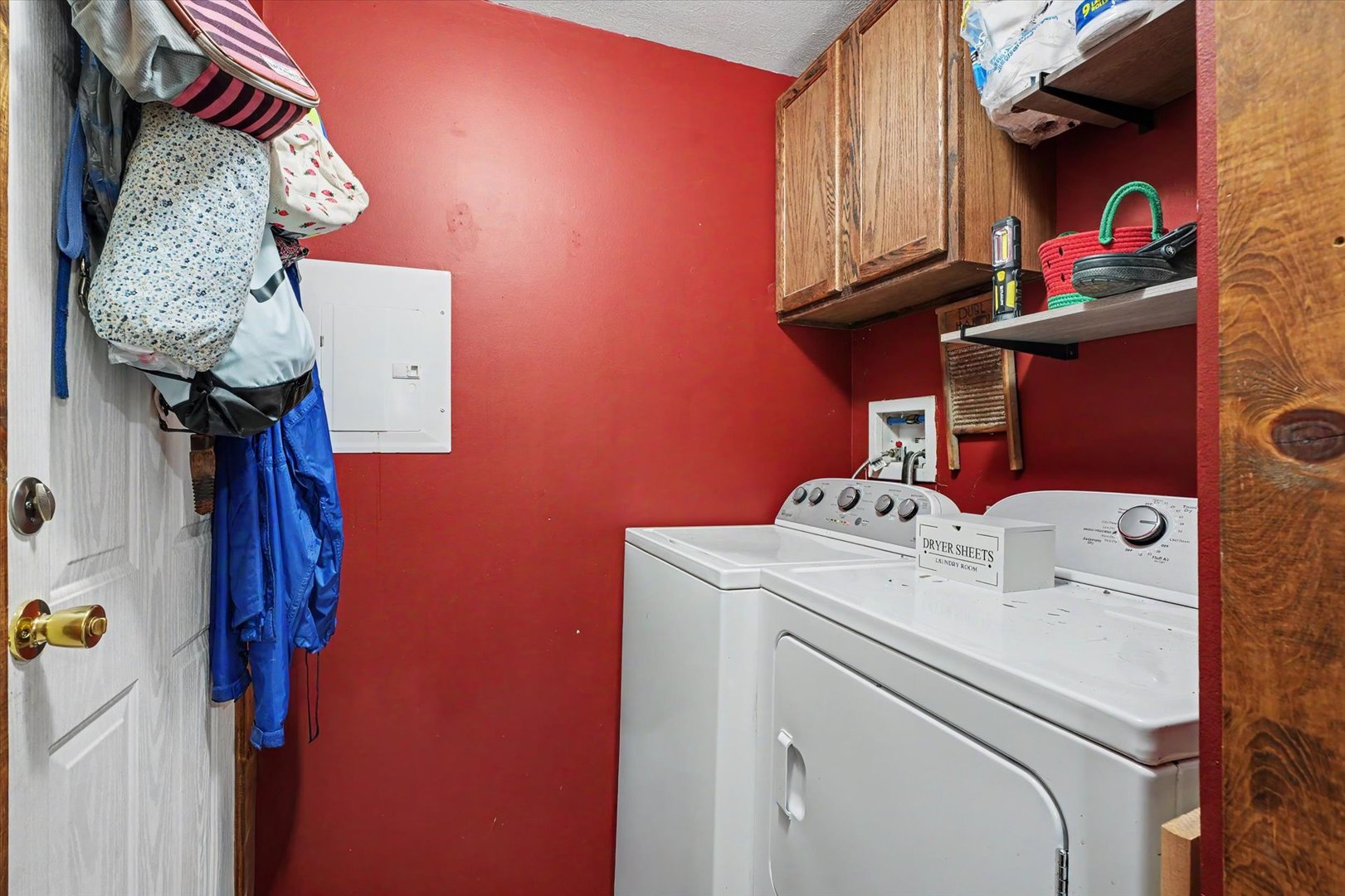 105 W High Street Property Photo 18