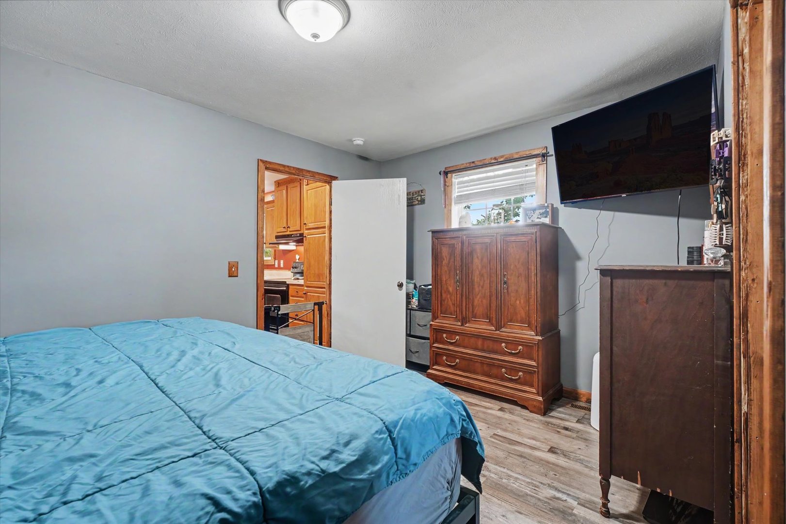 105 W High Street Property Photo 21