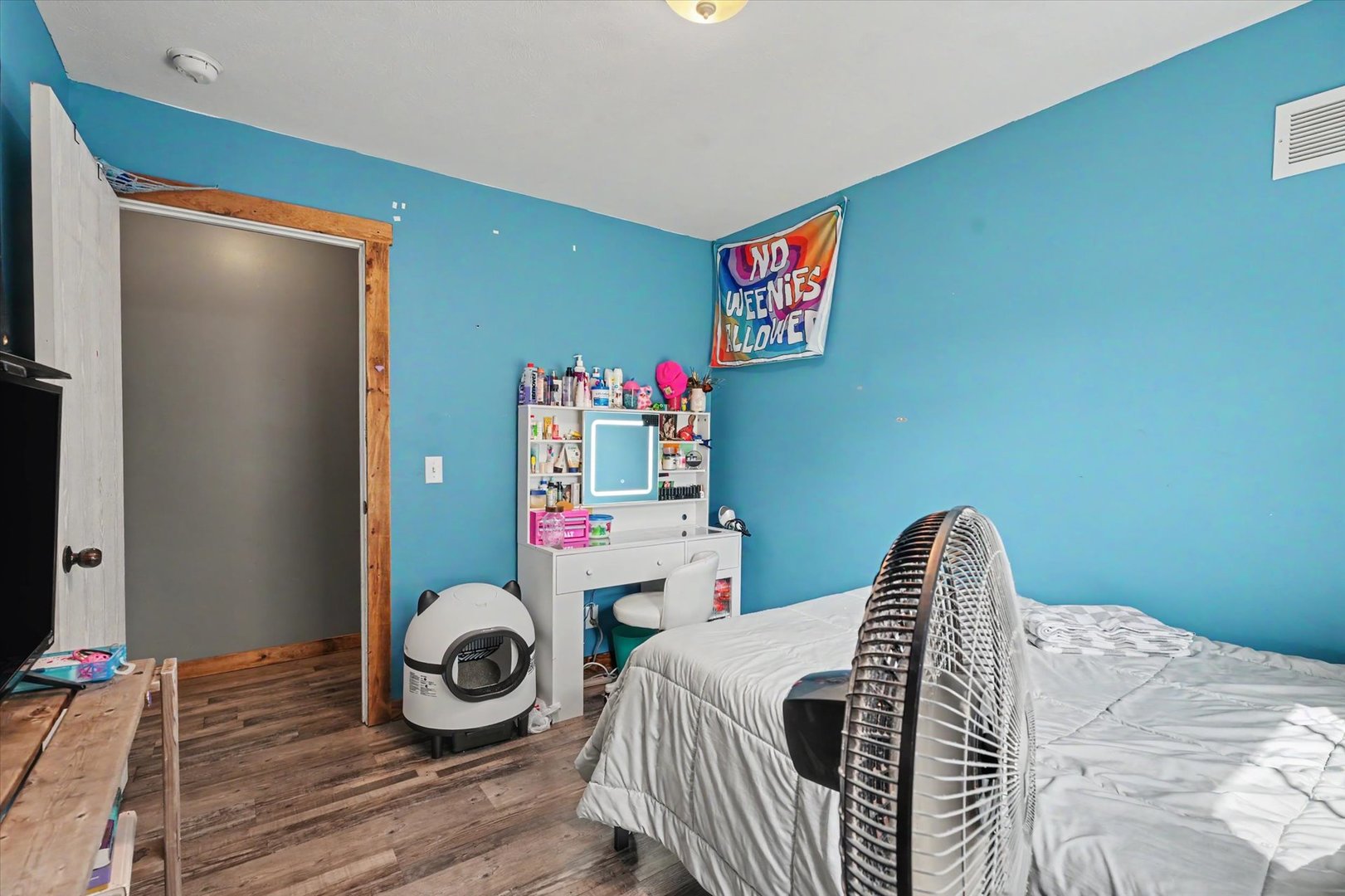 105 W High Street Property Photo 26