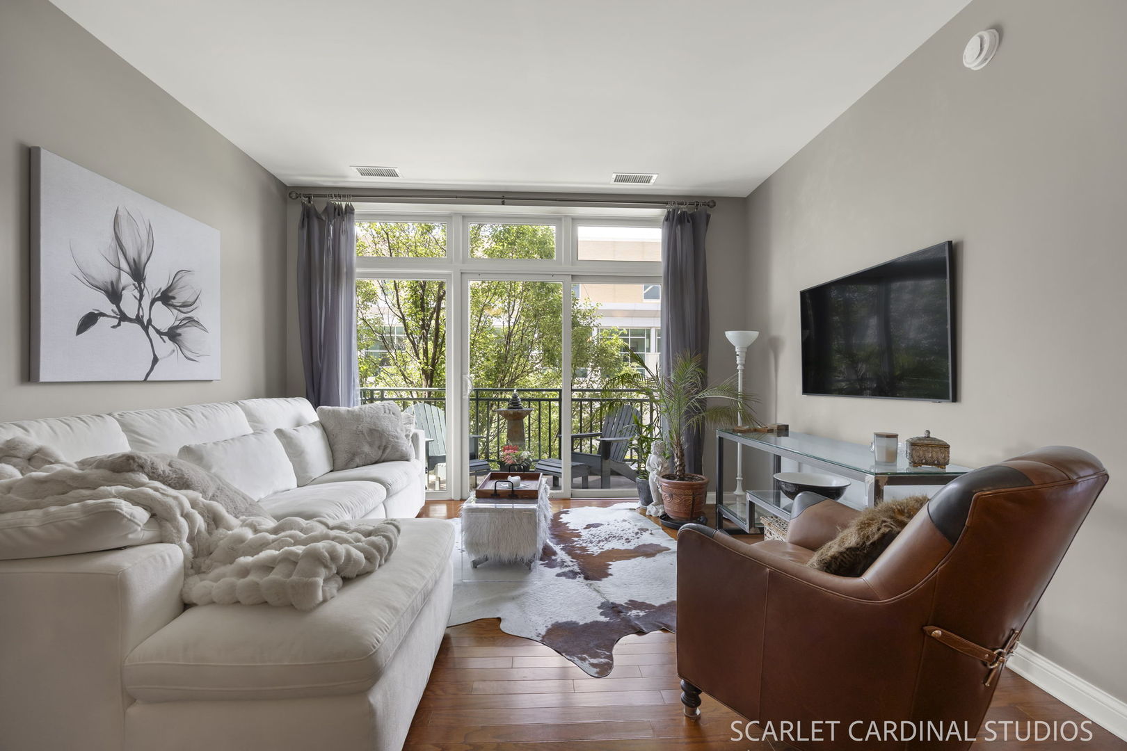 140 S River Street 204 Property Photo 4