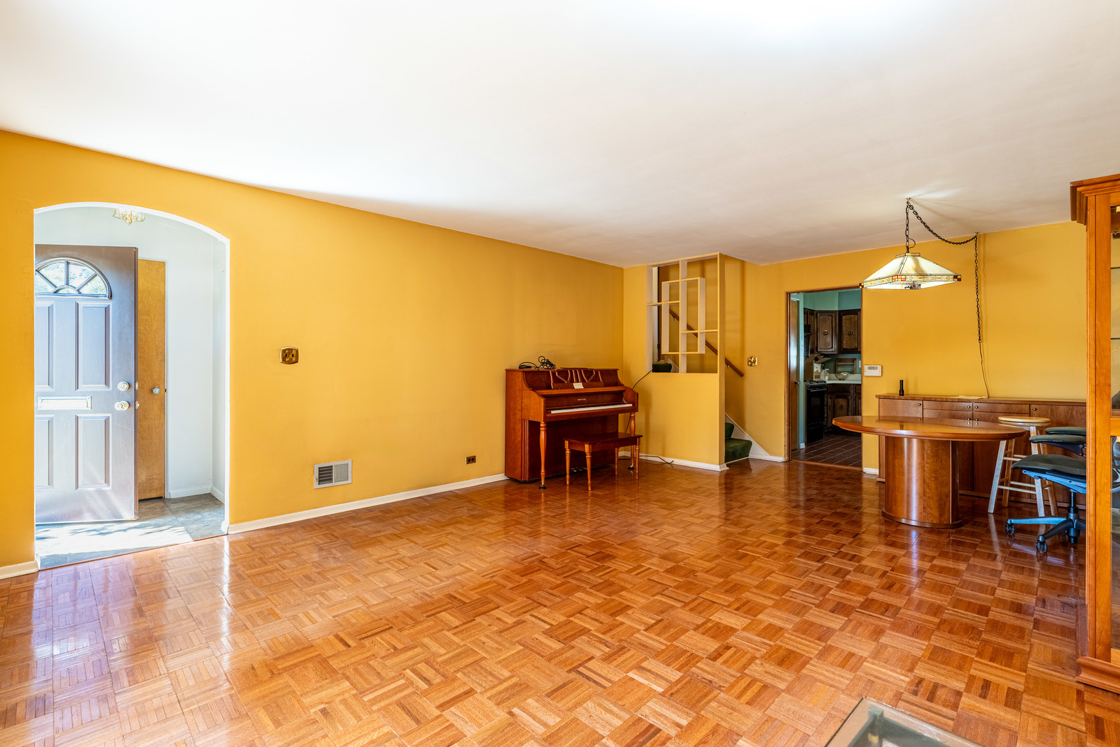 1952 Manchester Avenue Property Photo 6