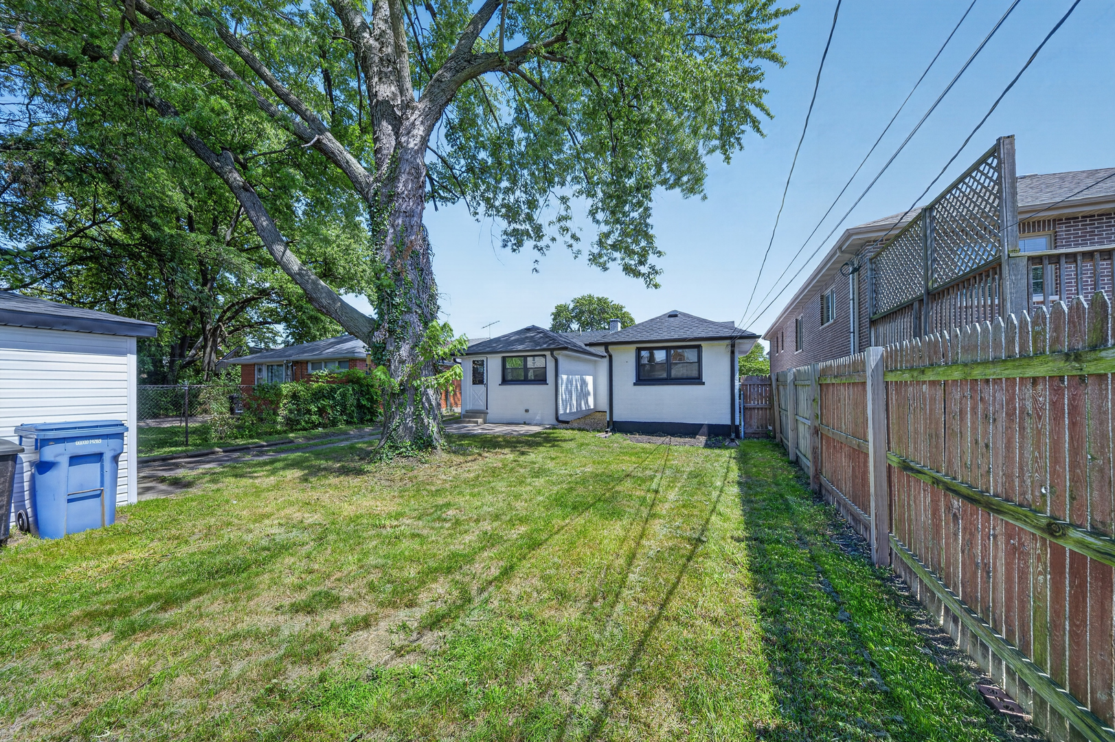 10322 S Millard Avenue Property Photo 16
