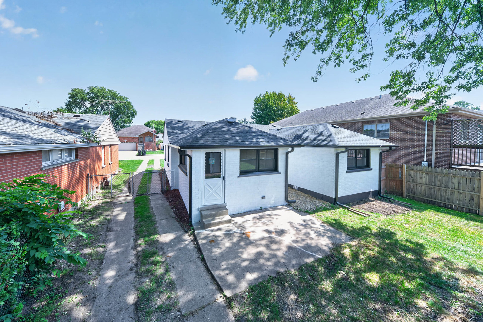 10322 S Millard Avenue Property Photo 17