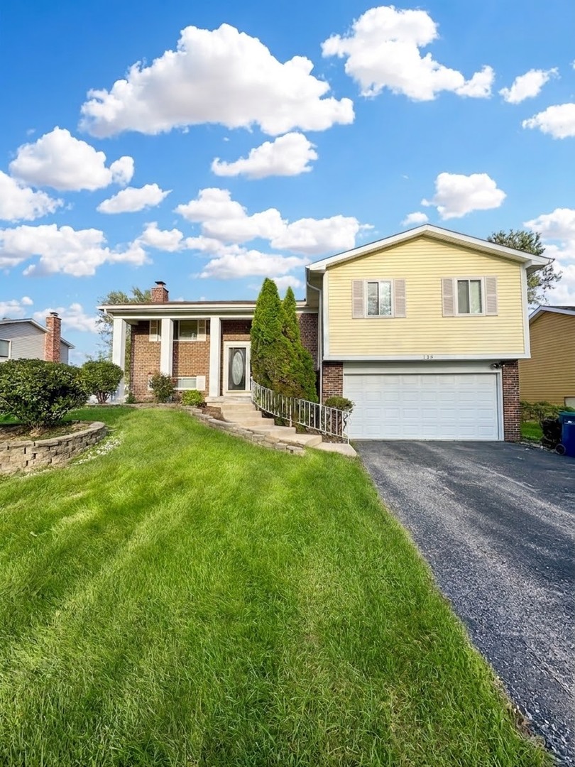 135 Oriole Road Property Photo 1