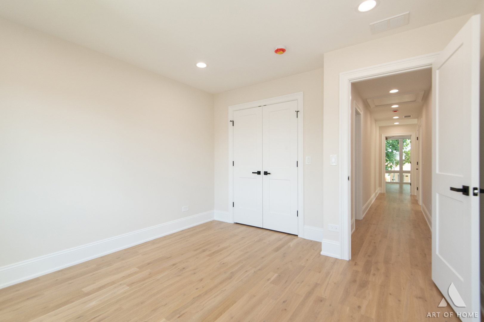 5814 S New England Avenue Property Photo 34