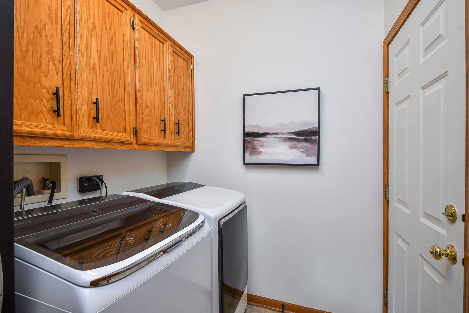 417 Saratoga Drive Property Photo 13