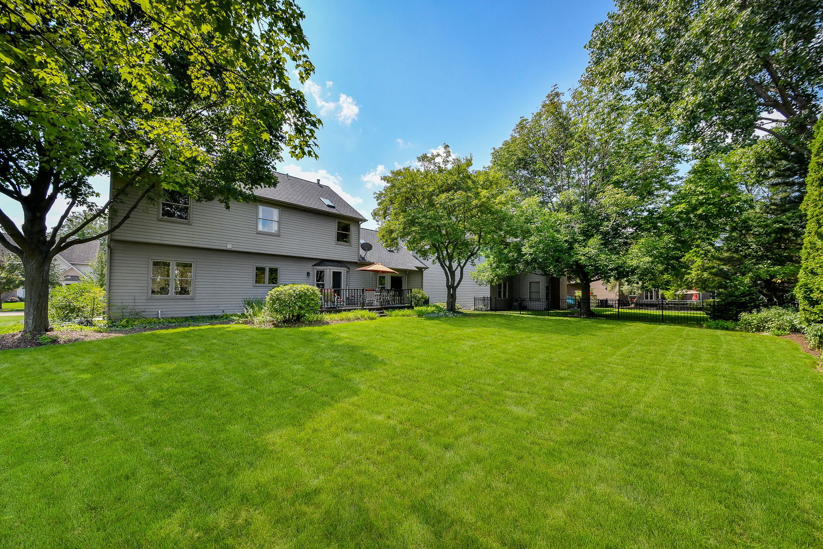 417 Saratoga Drive Property Photo 25