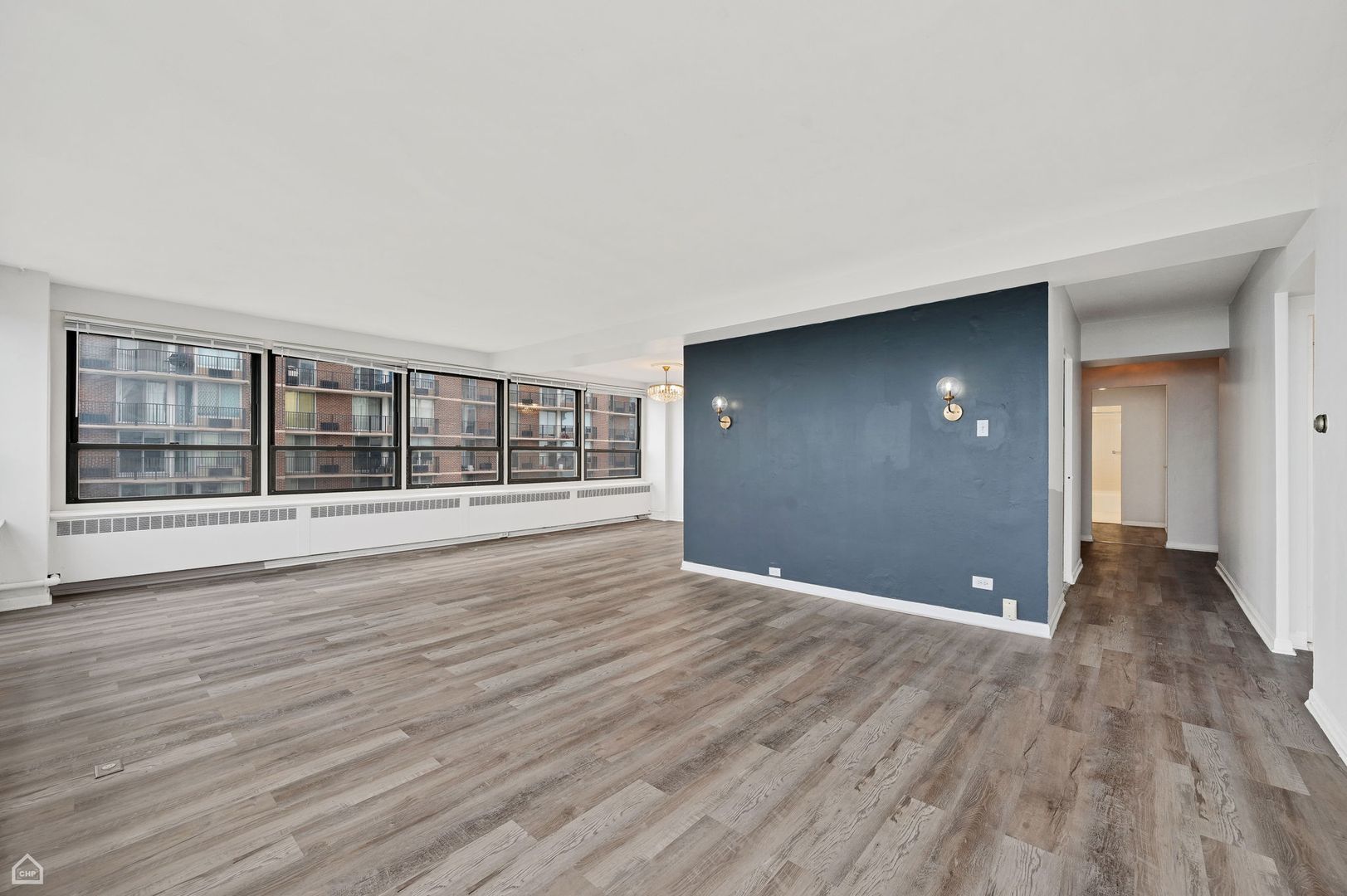 4180 N Marine Drive 1505 Property Photo 4