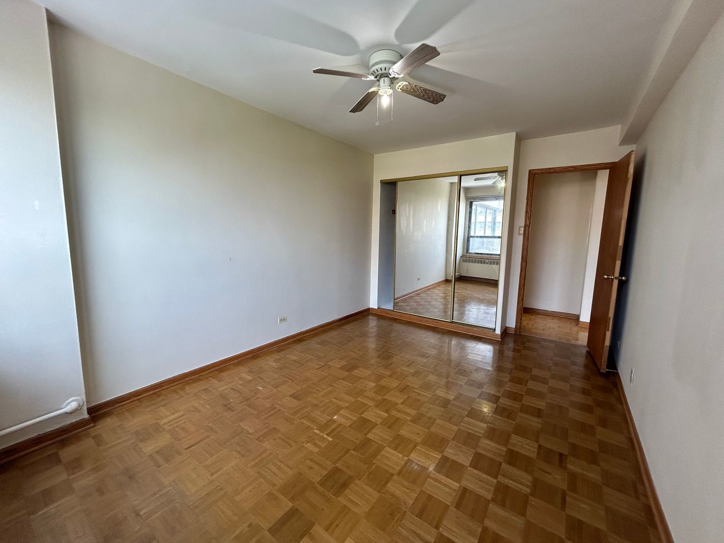 4180 N Marine Drive 1009 Property Photo 3