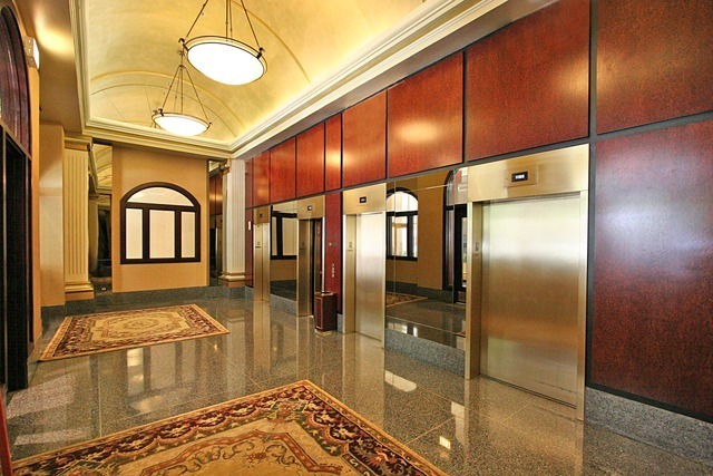 200 N Dearborn Street 2005 Property Photo 2